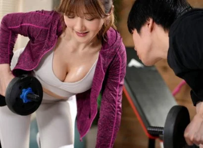 Nữ PT gợi cảm với chàng trai số hưởng ân ái với nhau
